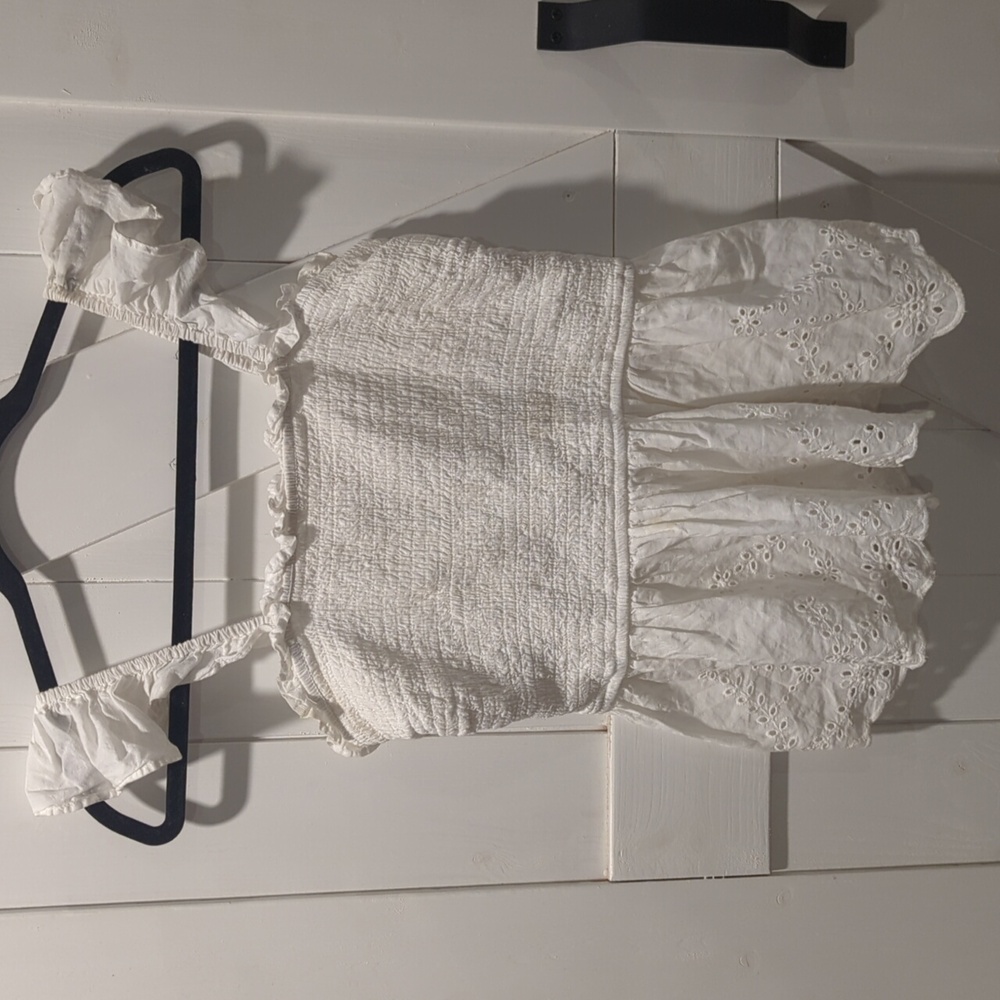 Japna Women's White Ruffled Peplum Crop Top, Sz. Small. Super Cute!!